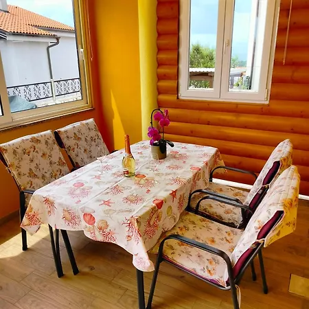 Gebic Ivan Lägenhet Crikvenica